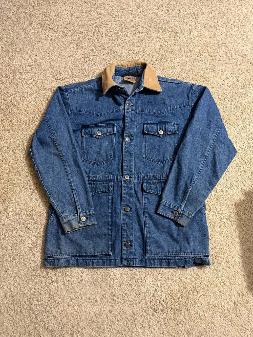 Vintage Don't Mess With Texas Western Denim Barn Jacket with Leather Collar